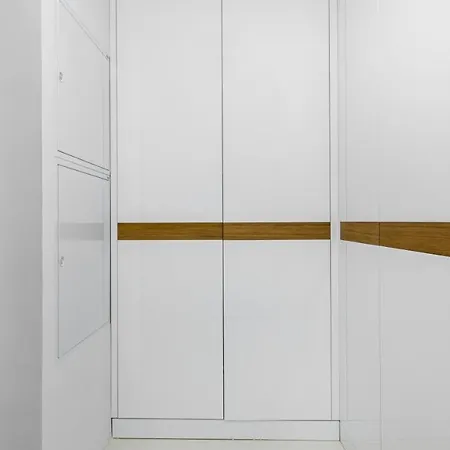 Lighthouse Sea View 120sqm גדינייה
